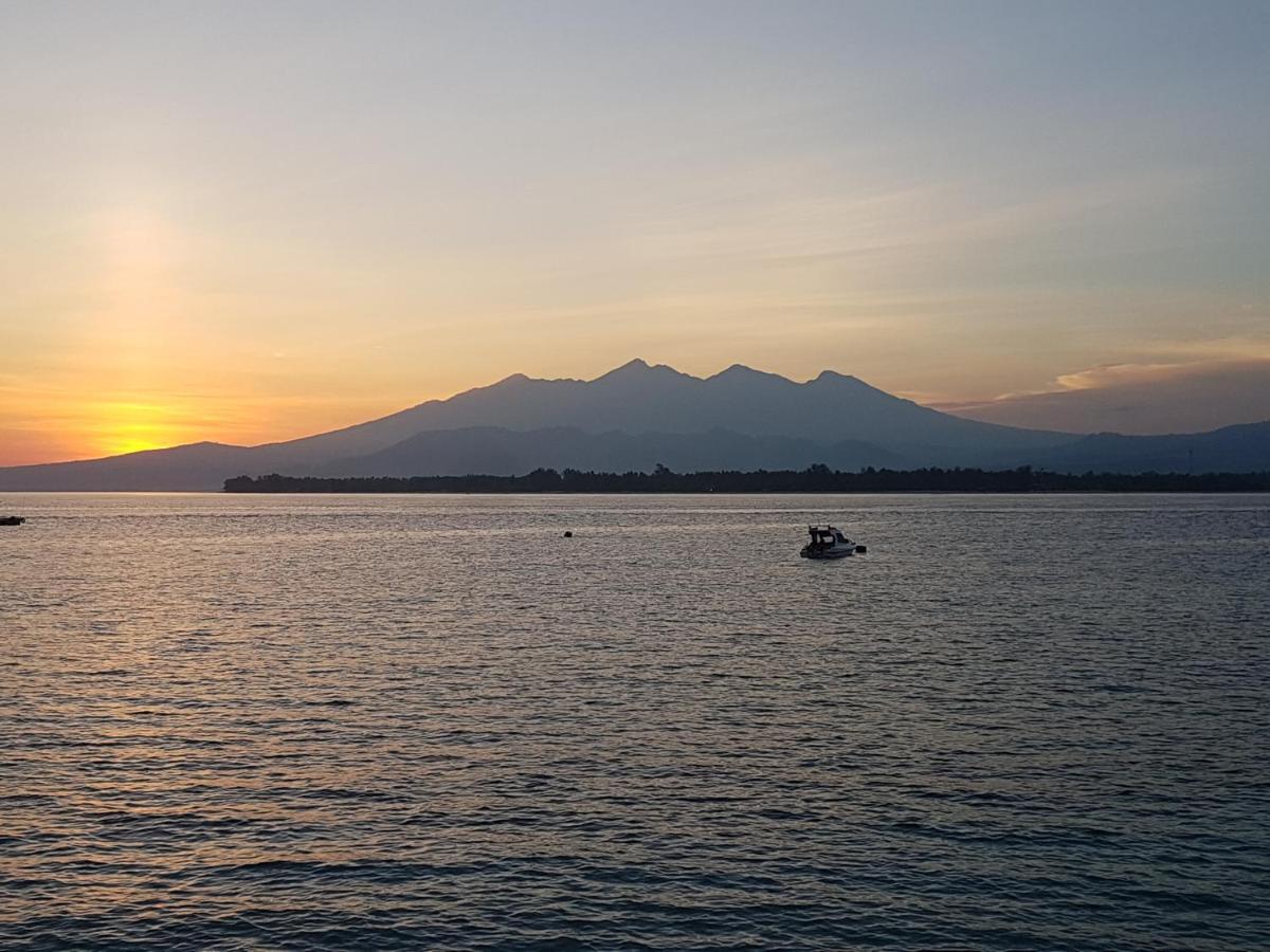 Gili Meno Mojo Beach Resort Esterno foto